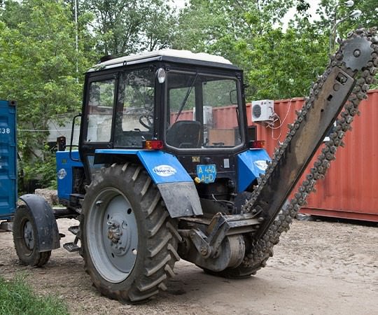 Траншеекопатель в аренду в Астрахани и  Астраханской области